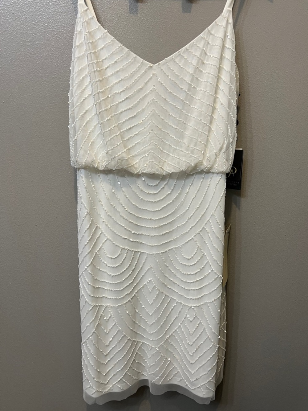 🆕 🐚 White Beaded V‑Neck Mini Dress | Bridal | Rehearsal Dinner | Beachy | Resort